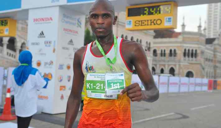 Doping: maratoneta keniota gareggia durante la sospensione, ora rischia fino 4 anni di squalifica
