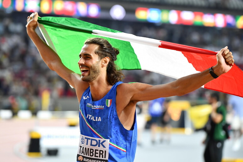  Gianmarco Tamberi scelto come  portabandiera dell'Italia alle Olimpiadi di Parigi