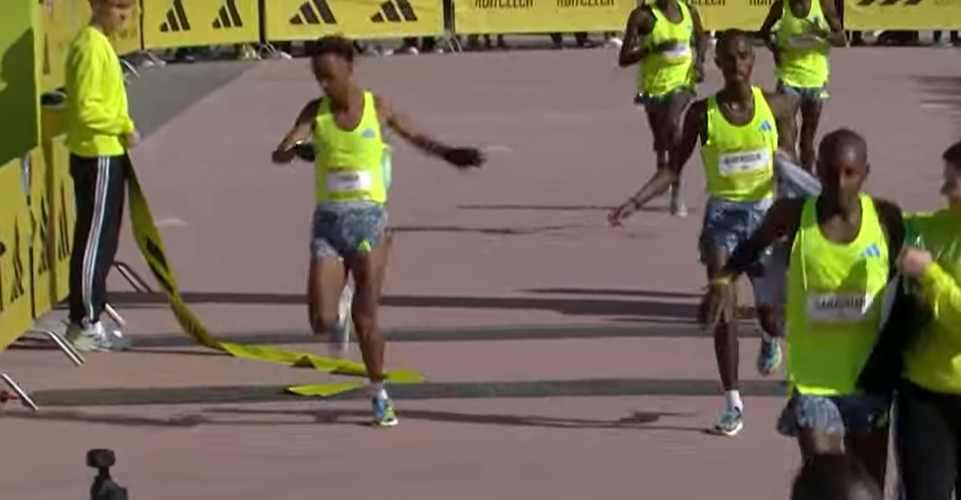 Yeman Crippa record italiano nei 10 km. su strada, ad un 