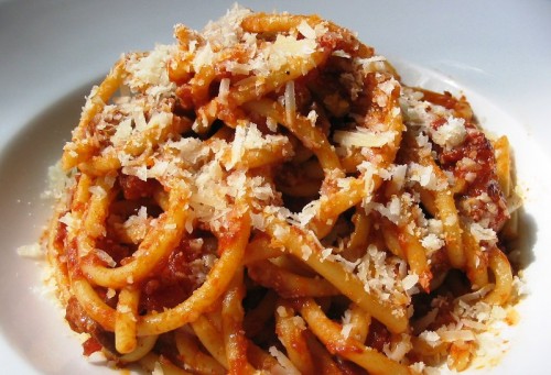 Gli Spaghetti  o Bucatini all'Amatriciana