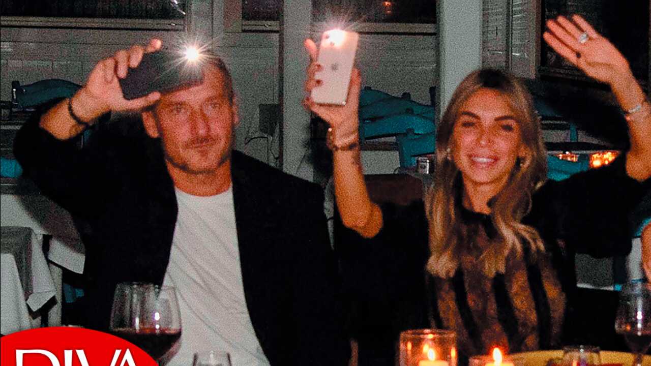 Francesco Totti e Noemi Bocchi spunta la prima foto insieme alla festa di compleanno di lui