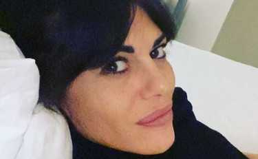 Bianca Guaccero il selfie super sensuale infiamma i fan e i social