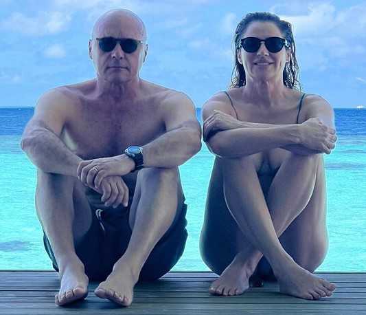 Luisa Ranieri e Luca Zingaretti un viaggio tra amore e relax alle Maldive