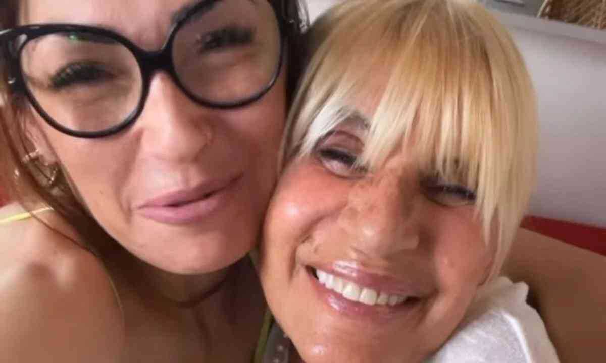 Ida Platano e Gemma Galgani insieme in vacanza arriva il commento di Tina Cipollari