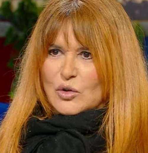Daniela Rosati l'ex volto della tv oggi Ã¨ una suora laica ho fatto voto di castitÃ 