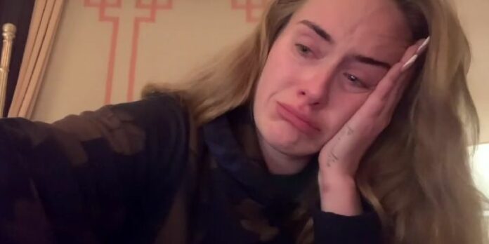 Adele, in lacrime su Instagram, dÃ  una notizia ai suoi fan